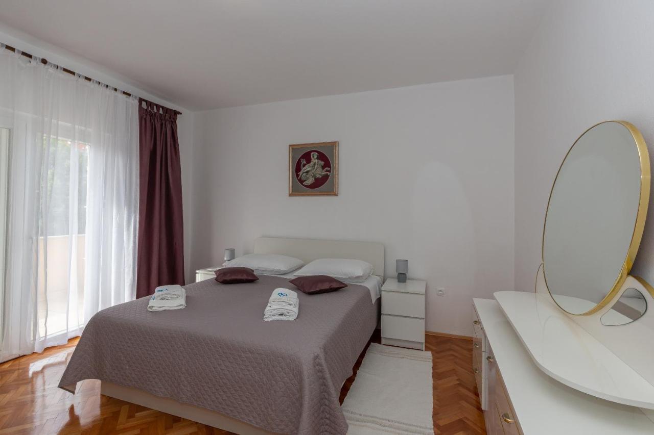 Apartments Tolic ビオグラード・ナ・モル エクステリア 写真