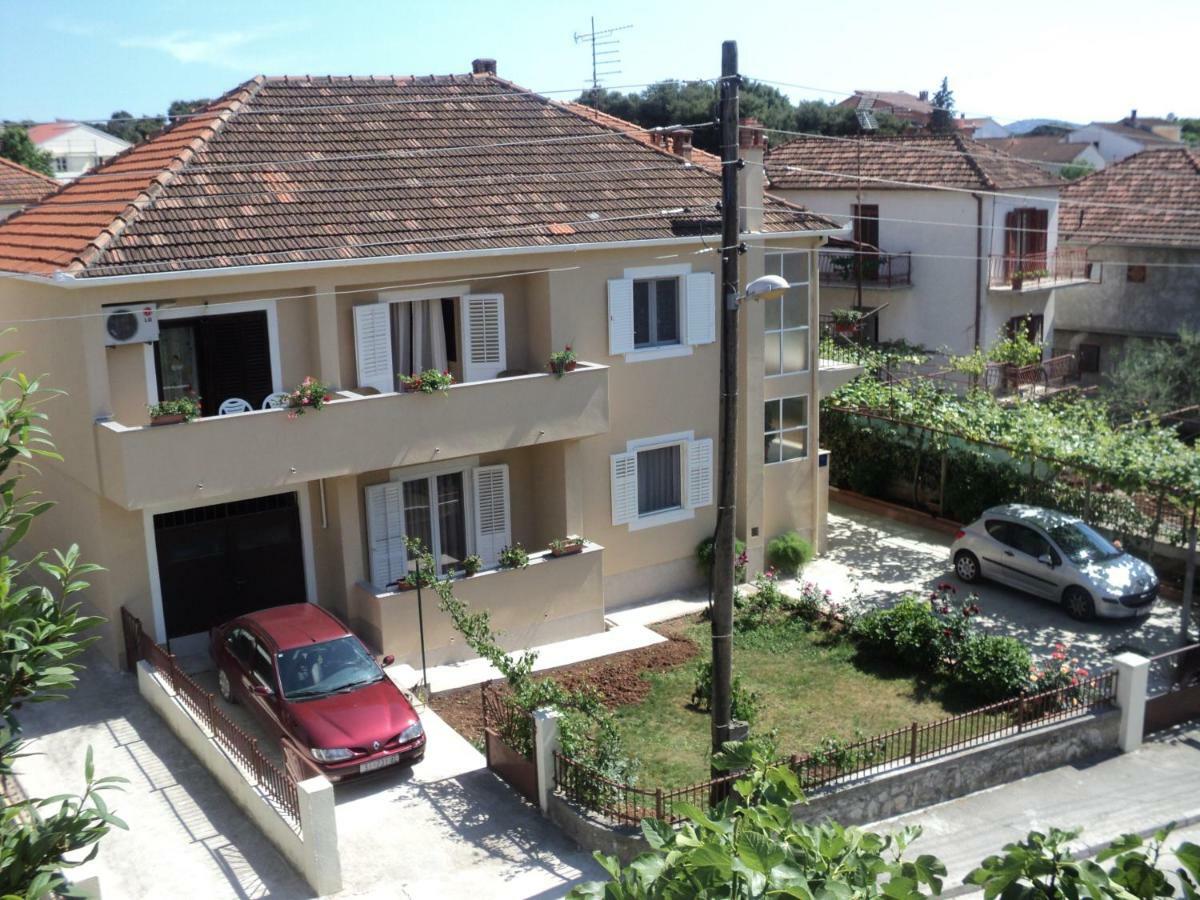 Apartments Tolic ビオグラード・ナ・モル エクステリア 写真